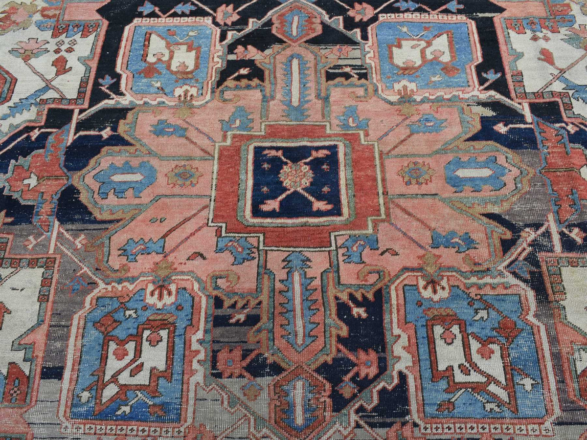 Heriz Antique hand-knotted wool rug in Ivory & Blue, 9'9" x 12'6" — SKU O087424 (view 8)