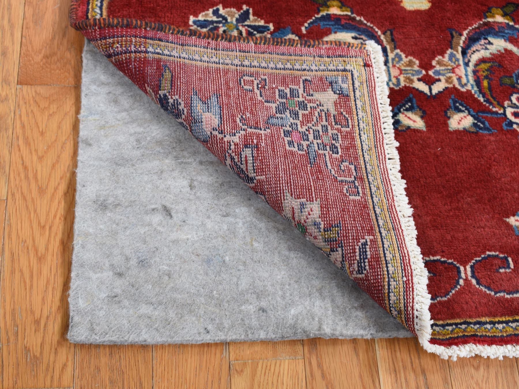 Persian hand-knotted wool rug in Red, 3' x 4'9" — SKU O087435 (view 3)