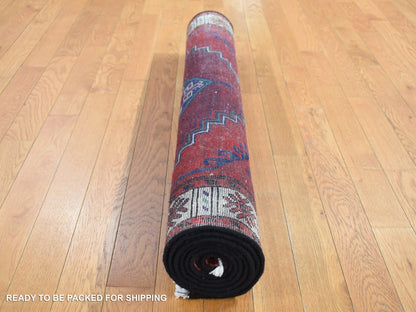 Hamadan Persian hand-knotted wool runner in Red & Ivory, 3'8" x 7'9" — SKU O087443 (view 7)