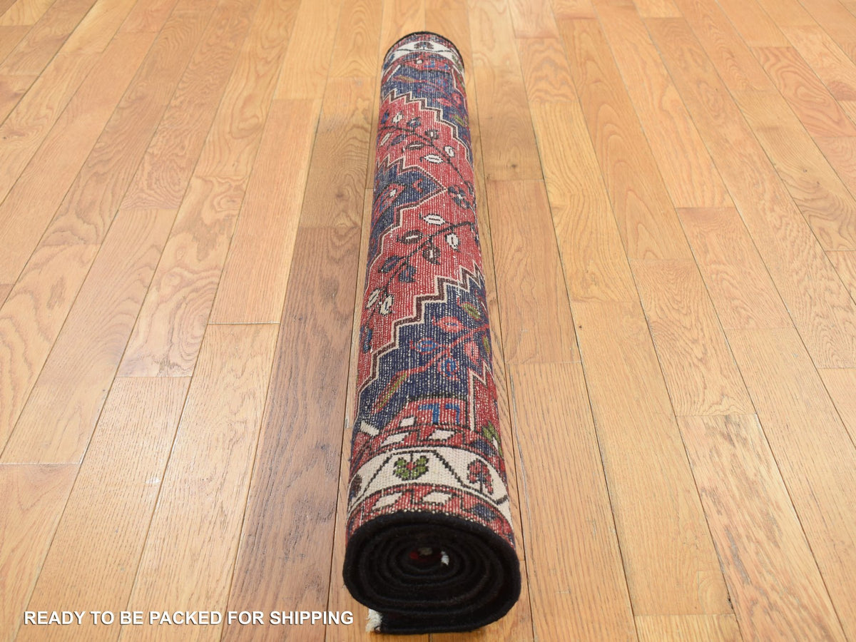 Malayer Persian hand-knotted wool rug in Red & Ivory, 3'5" x 5' — SKU O087447 (view 7)
