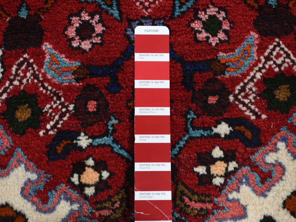 Hamadan Persian hand-knotted wool rug in Red & Ivory, 3'7" x 4'8" — SKU O087457 (view 5)
