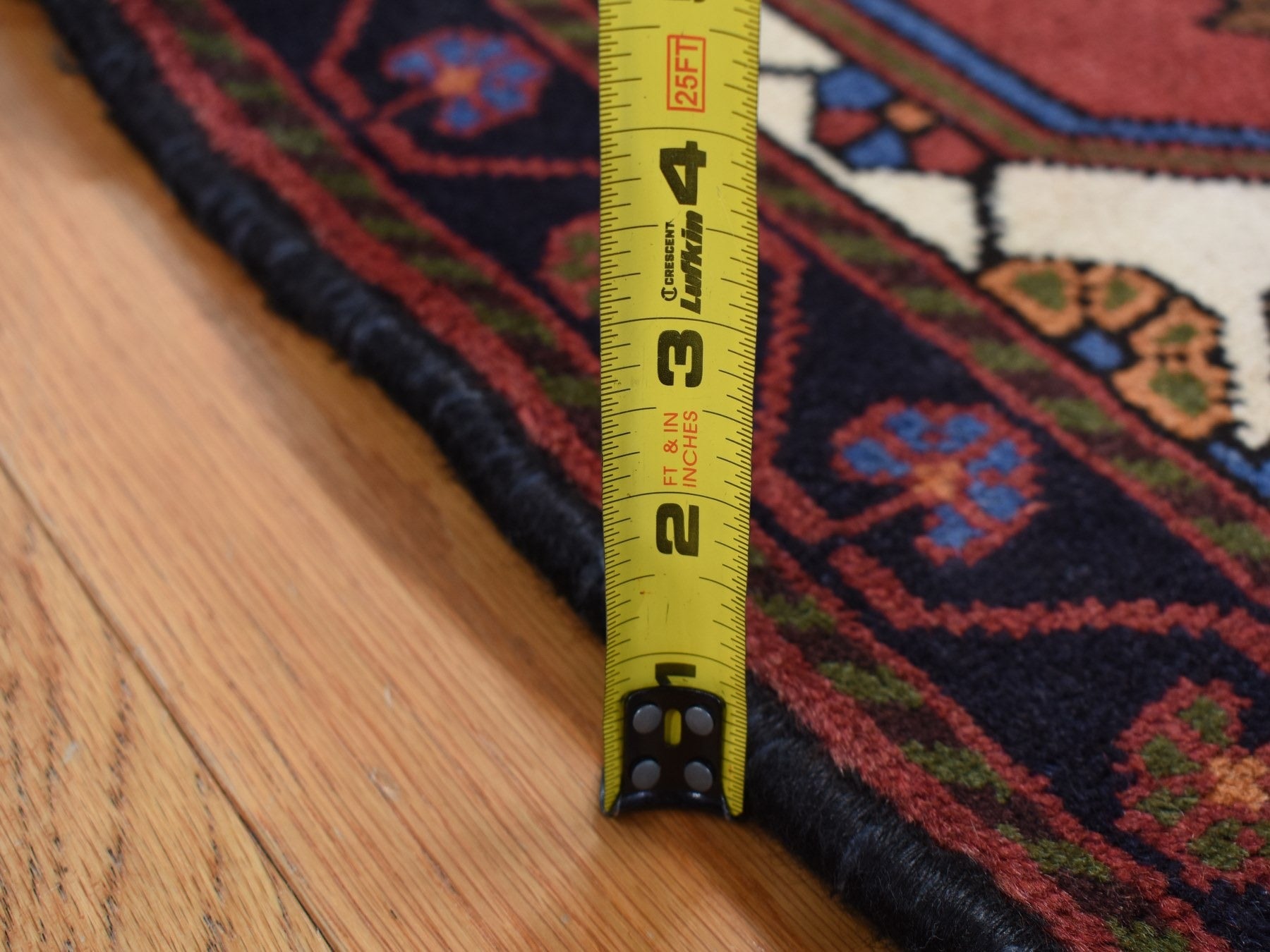 Hamadan Persian hand-knotted wool rug in Red & Midnight Blue, 3'5" x 5' — SKU O087464 (view 8)