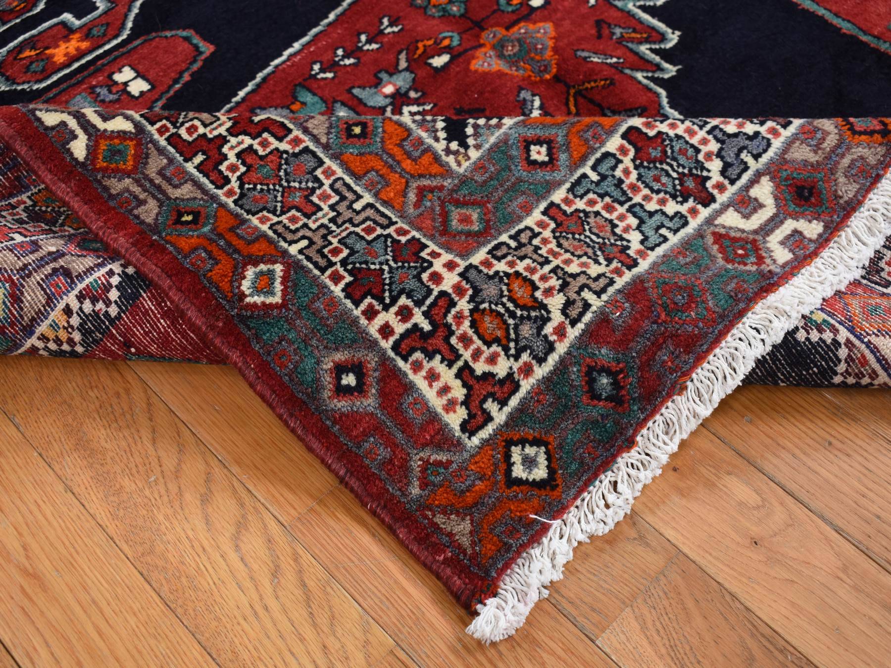 Hamadan Persian hand-knotted wool rug in Blue & Ivory, 4'8" x 9'7" — SKU O087472 (view 4)