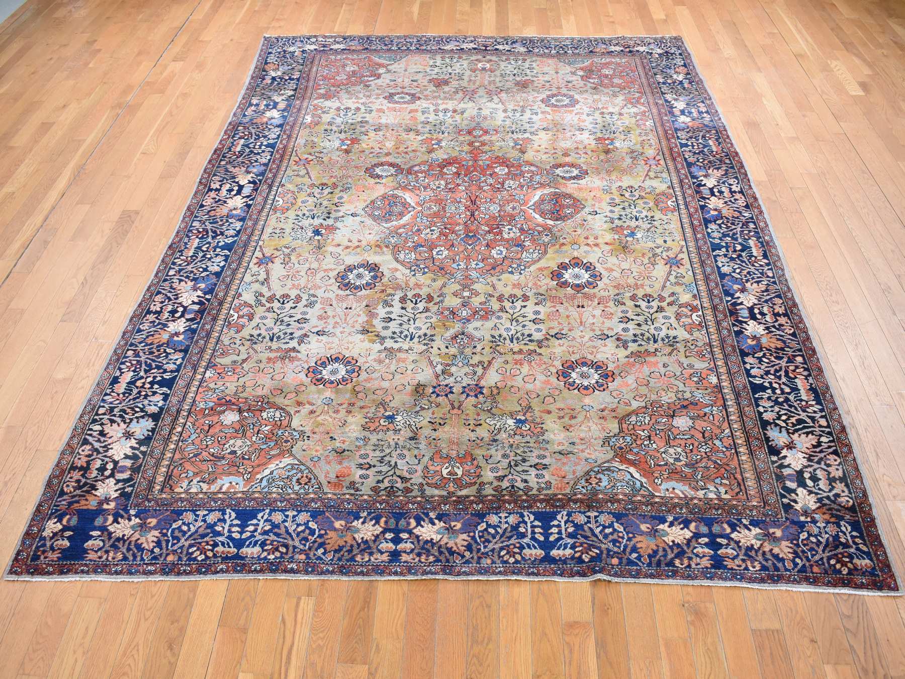 Sarouk Vintage hand-knotted worn wool rug in Green & Blue, 8'4" x 11'6" — SKU O087480 (view 2)