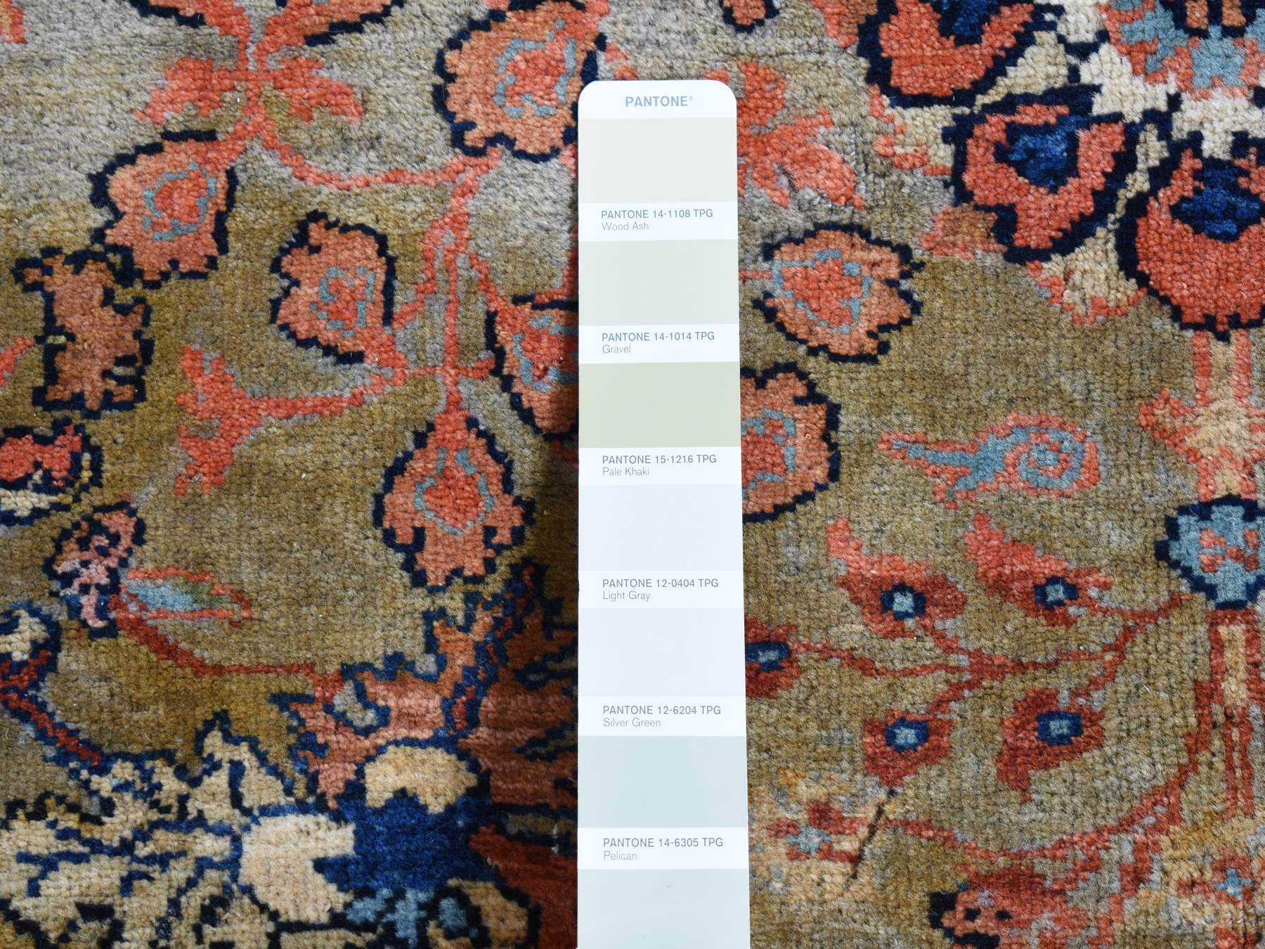 Sarouk Vintage hand-knotted worn wool rug in Green & Blue, 8'4" x 11'6" — SKU O087480 (view 7)