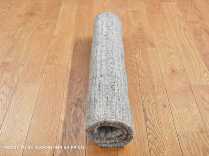 Modern / Contemporary hand-knotted wool rug in Gray, 2'1" x 2'3" — SKU O087483 (view 4)