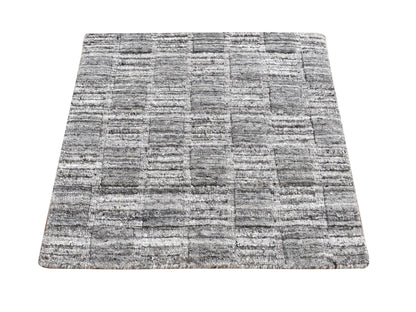 Modern / Contemporary hand-knotted wool rug in Gray, 2' x 2' — SKU O087485