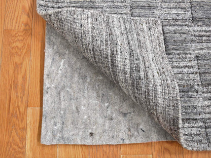 Grey 2'0" x 2'0" Modern / Contemporary Handloom Wool Rug - Sku: O087485