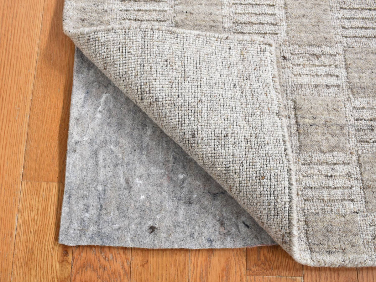 Modern / Contemporary hand-knotted wool rug in Beige, 2' x 2'1" — SKU O087486 (view 2)