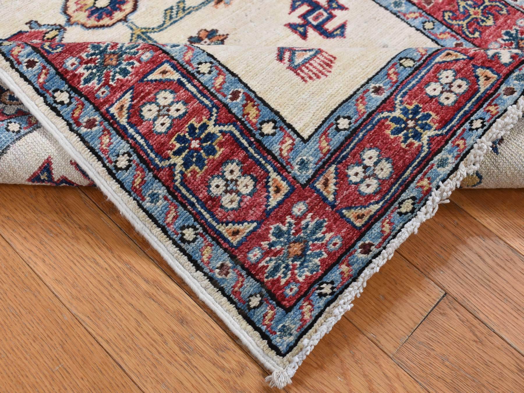 Kazak Kazak hand-knotted wool runner in Ivory & Red, 2'9" x 8'7" — SKU O087493 (view 4)