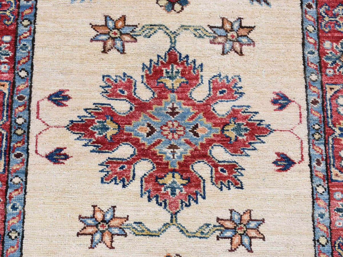 Kazak Kazak hand-knotted wool runner in Ivory & Red, 2'9" x 8'7" — SKU O087493 (view 6)