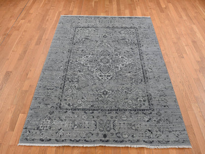 Transitional hand-knotted wool/silk rug in Gray, 6' x 9' — SKU O087509 (view 2)