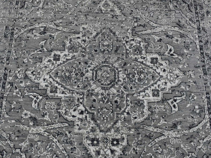 Transitional hand-knotted wool/silk rug in Gray, 6' x 9' — SKU O087509 (view 8)