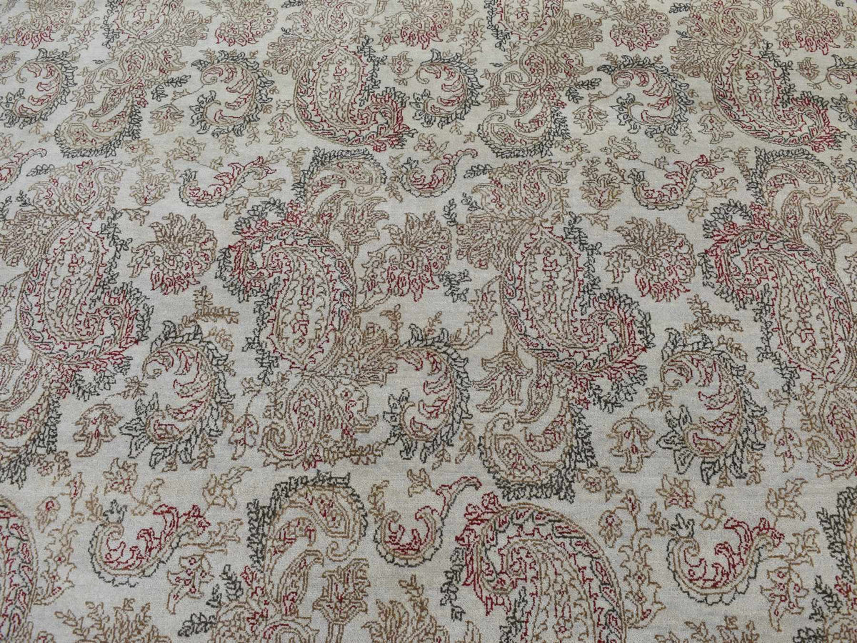 Agra Fine Oriental hand-knotted wool rug in Gray, 9'1" x 12'3" — SKU O087519 (view 8)