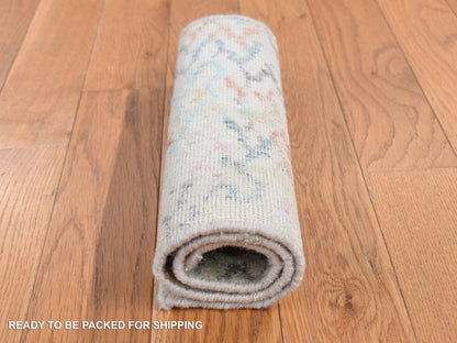 Modern / Contemporary hand-knotted wool rug in Ivory, 1'2" x 2' — SKU O087543 (view 3)