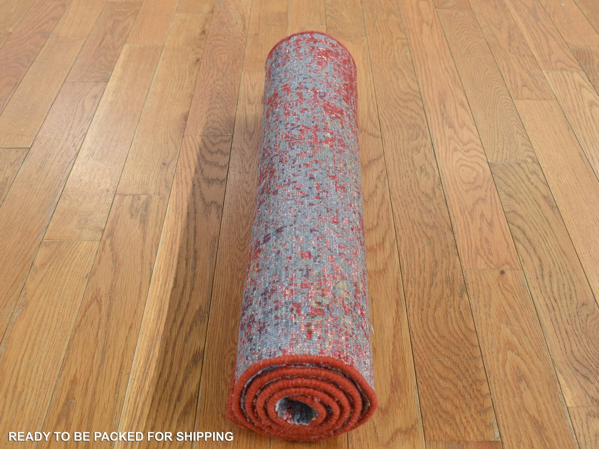 Modern / Contemporary hand-knotted wool rug in Red, 2'4" x 4'7" — SKU O087544 (view 6)