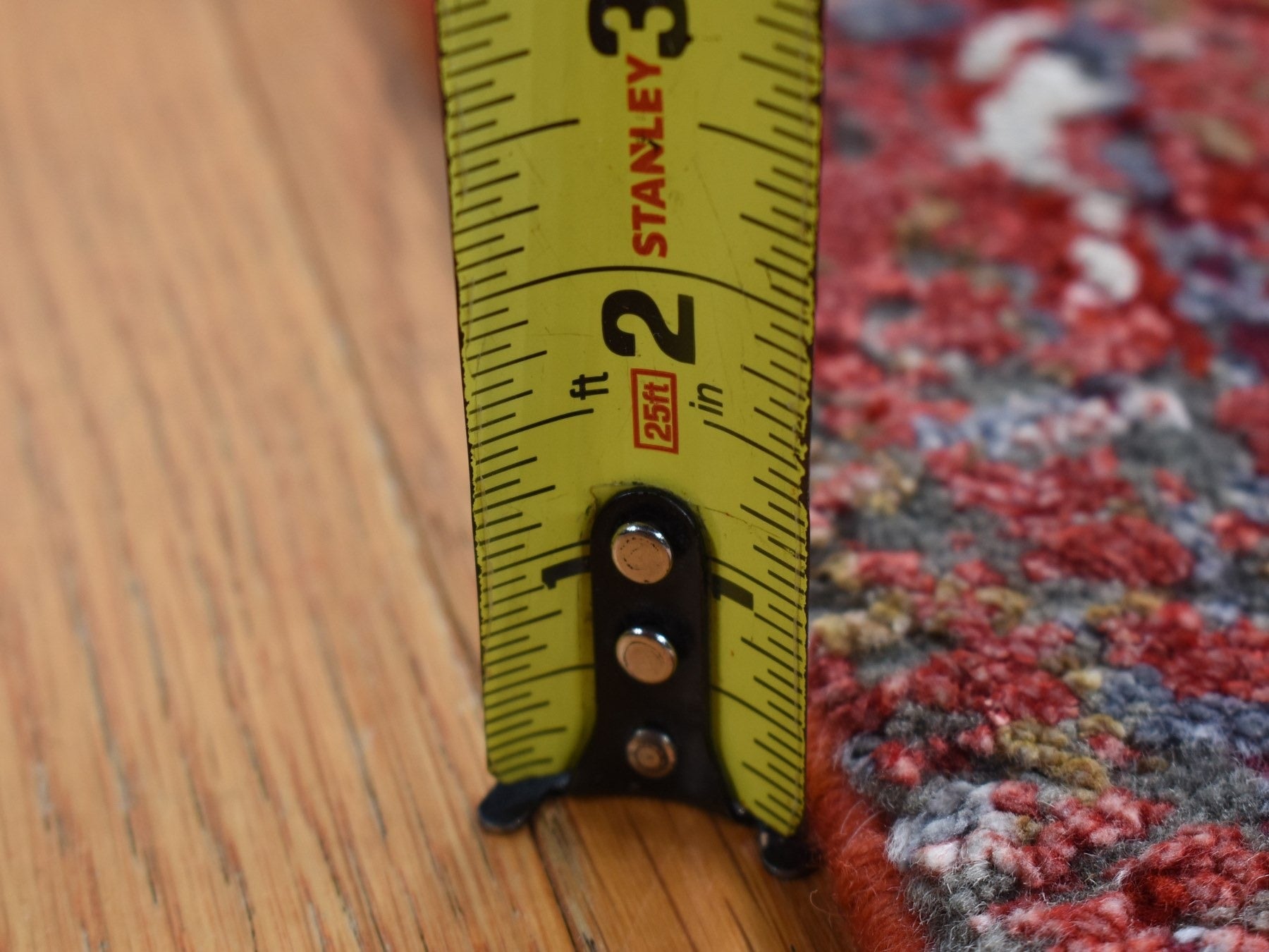 Modern / Contemporary hand-knotted wool rug in Red, 2'4" x 4'7" — SKU O087544 (view 7)
