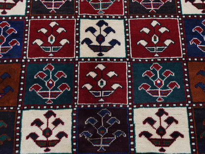 Red 4'10" x 9'2" Persian Hand knotted Wool Rug - Sku: O087552
