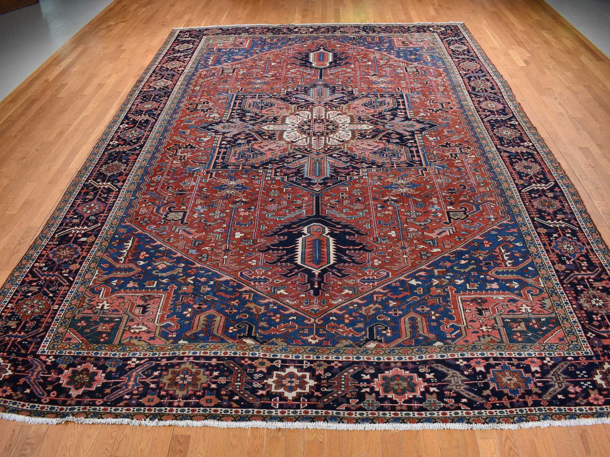 Heriz Heriz hand-knotted wool rug in Red & Blue, 12'3" x 16'1" — SKU O087561 (view 2)