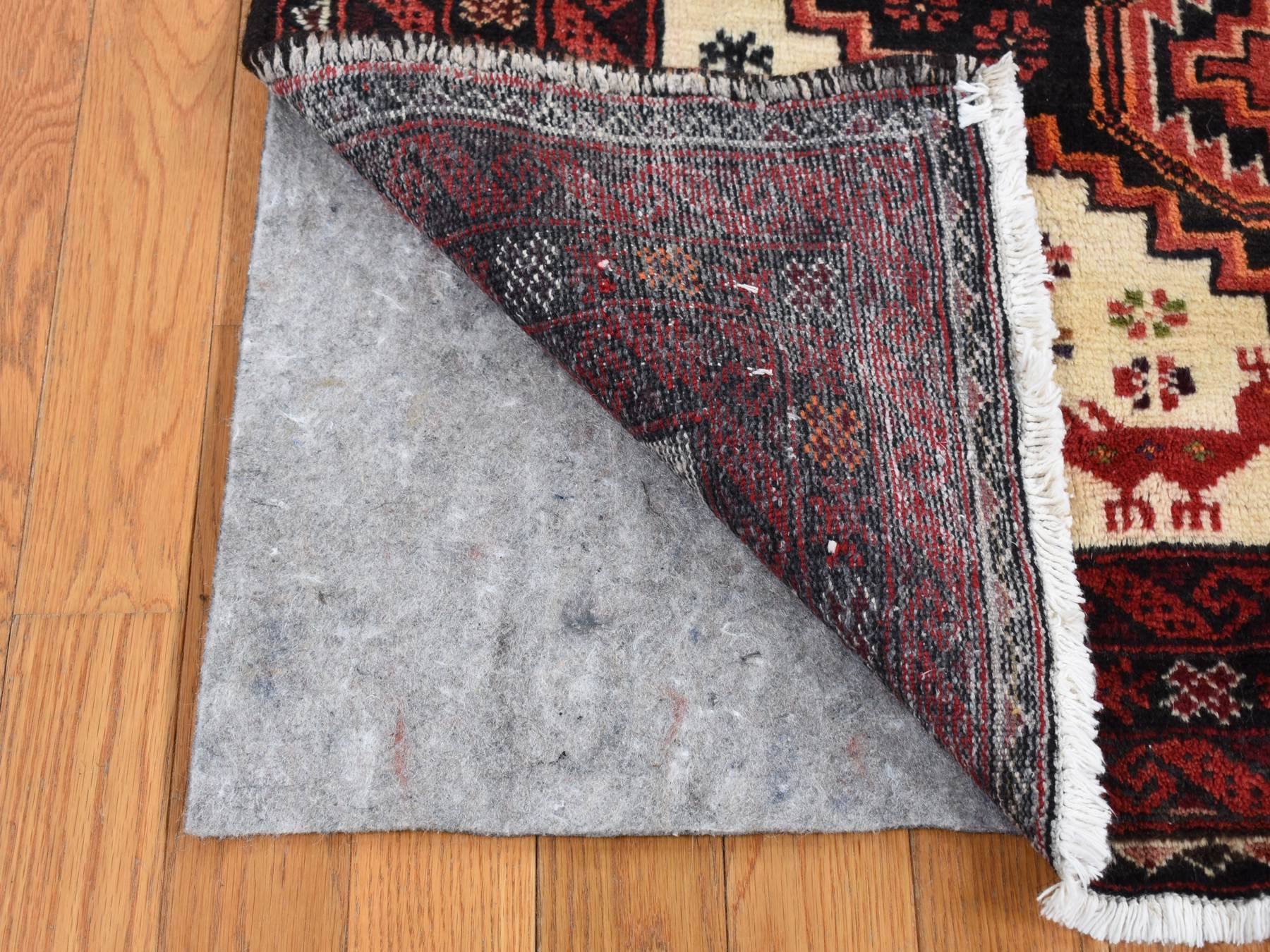 Persian hand-knotted wool rug in Red, 3'10" x 7'1" — SKU O087572 (view 4)