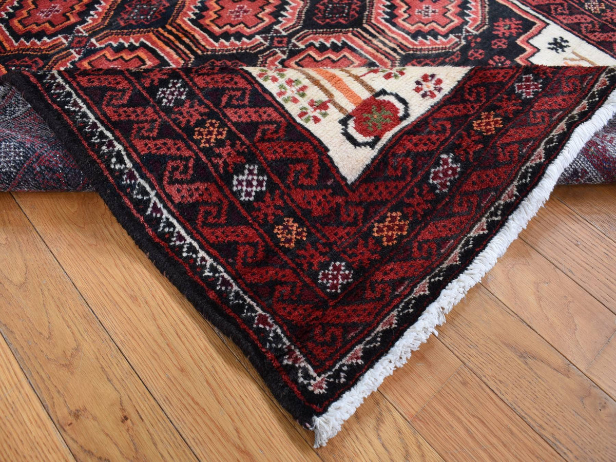 Persian hand-knotted wool rug in Red, 3'10" x 7'1" — SKU O087572 (view 5)
