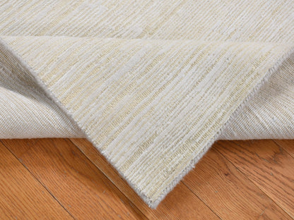 Modern / Contemporary hand-knotted wool/silk rug in Ivory, 3' x 5' — SKU O087604 (view 4)