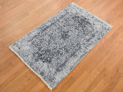 Grey 3'0" x 4'10" Transitional Hand knotted Wool/Silk Rug - Sku: O087605