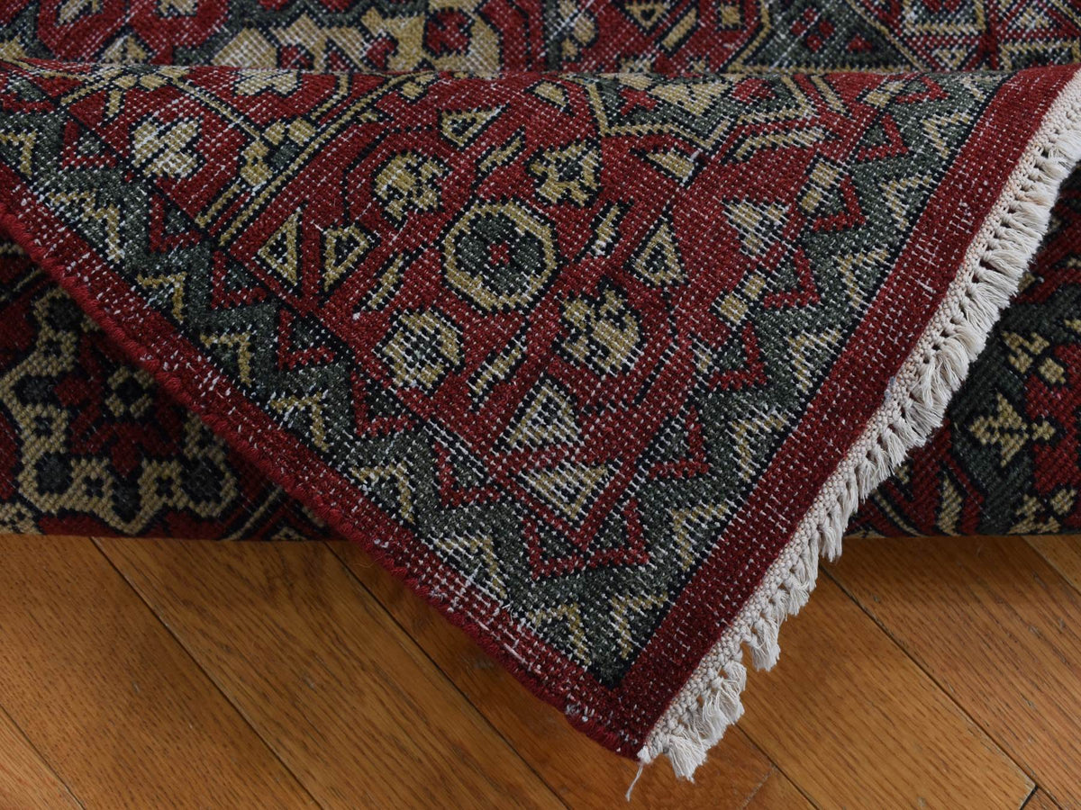 Mamluk Mamluk hand-knotted wool rug in Red & Gray, 3'10" x 6' — SKU O087611 (view 4)
