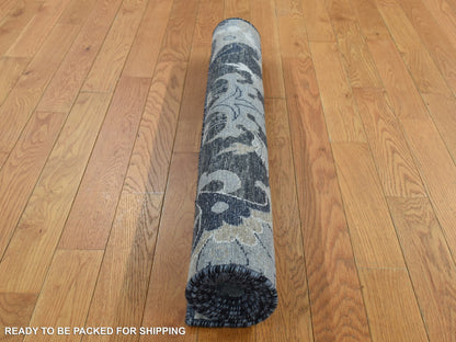 Modern / Contemporary hand-knotted wool/silk rug in Gray, 3' x 5' — SKU O087612 (view 7)