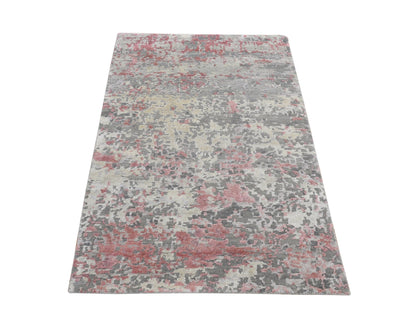 Modern / Contemporary hand-knotted wool/silk rug in Pink, 3' x 4'9" — SKU O087614