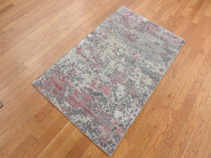 Modern / Contemporary hand-knotted wool/silk rug in Pink, 3' x 4'9" — SKU O087614 (view 2)