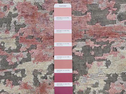 Modern / Contemporary hand-knotted wool/silk rug in Pink, 3' x 4'9" — SKU O087614 (view 5)