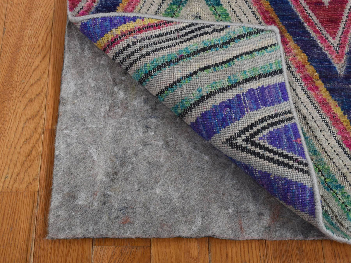 Modern / Contemporary hand-knotted wool/sari silk runner in Pink, 3' x 12'3" — SKU O087621 (view 4)