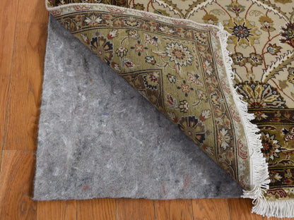 Brown 3'6" x 10'3" Fine Oriental Hand knotted Wool/Silk Rug - Sku: O087624