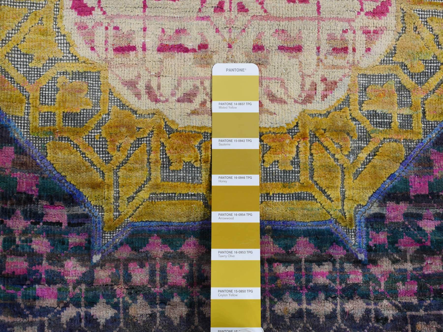 Mamluk Mamluk hand-knotted wool/sari silk runner in Yellow, 3'1" x 19'3" — SKU O087625 (view 6)