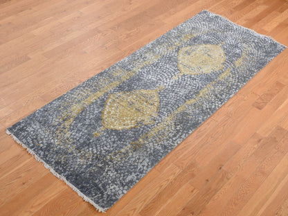 Transitional hand-knotted wool/pure silk runner in Gray, 3' x 8' — SKU O087627 (view 3)