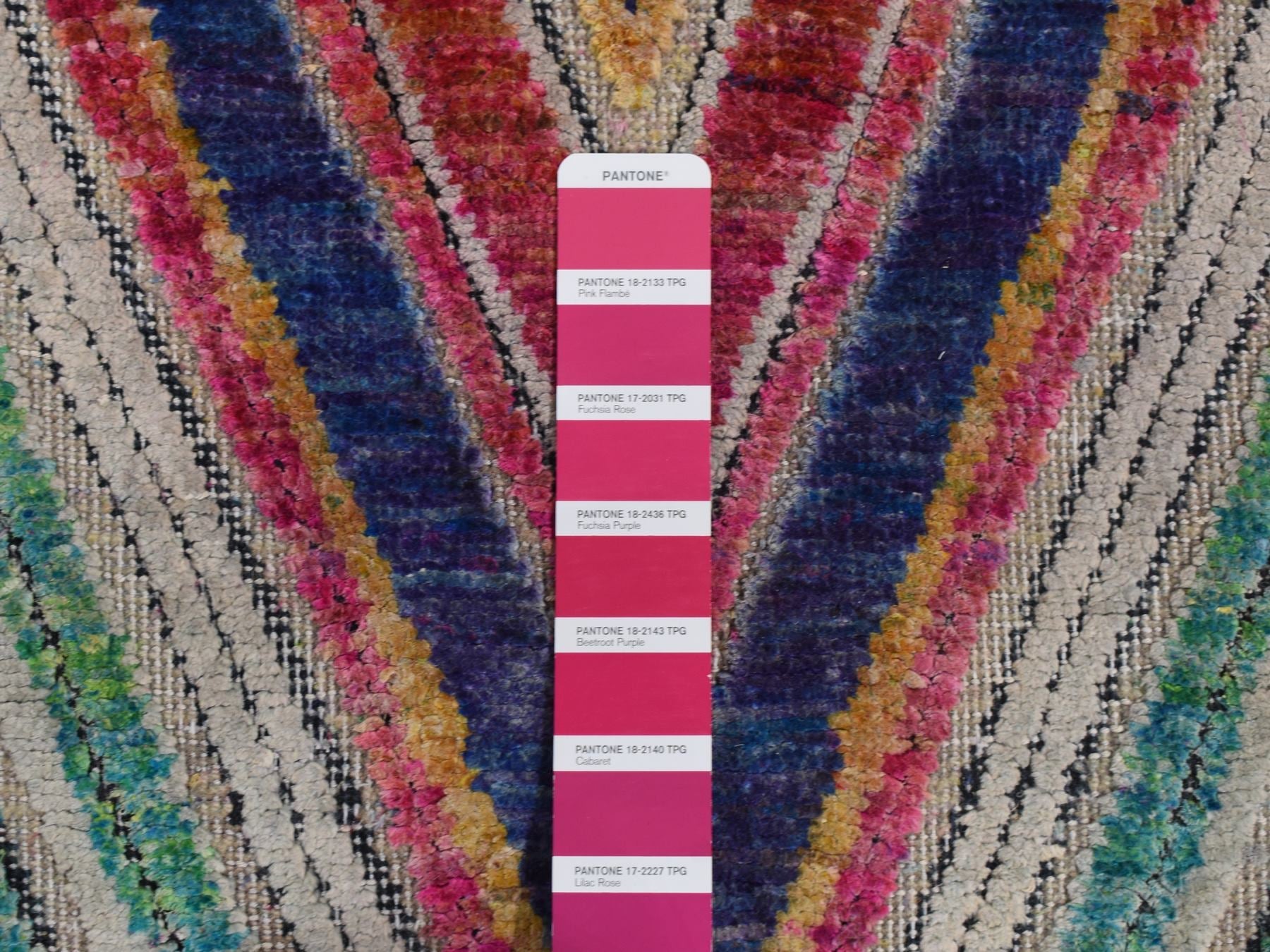 Modern / Contemporary hand-knotted wool/silk runner in Red, 3' x 11'10" — SKU O087630 (view 6)