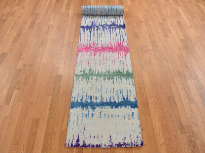 Modern / Contemporary hand-knotted wool/silk runner in Ivory, 2'7" x 14' — SKU O087636 (view 2)
