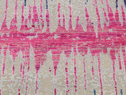 Modern / Contemporary hand-knotted wool/silk runner in Ivory, 2'7" x 14' — SKU O087636 (view 7)