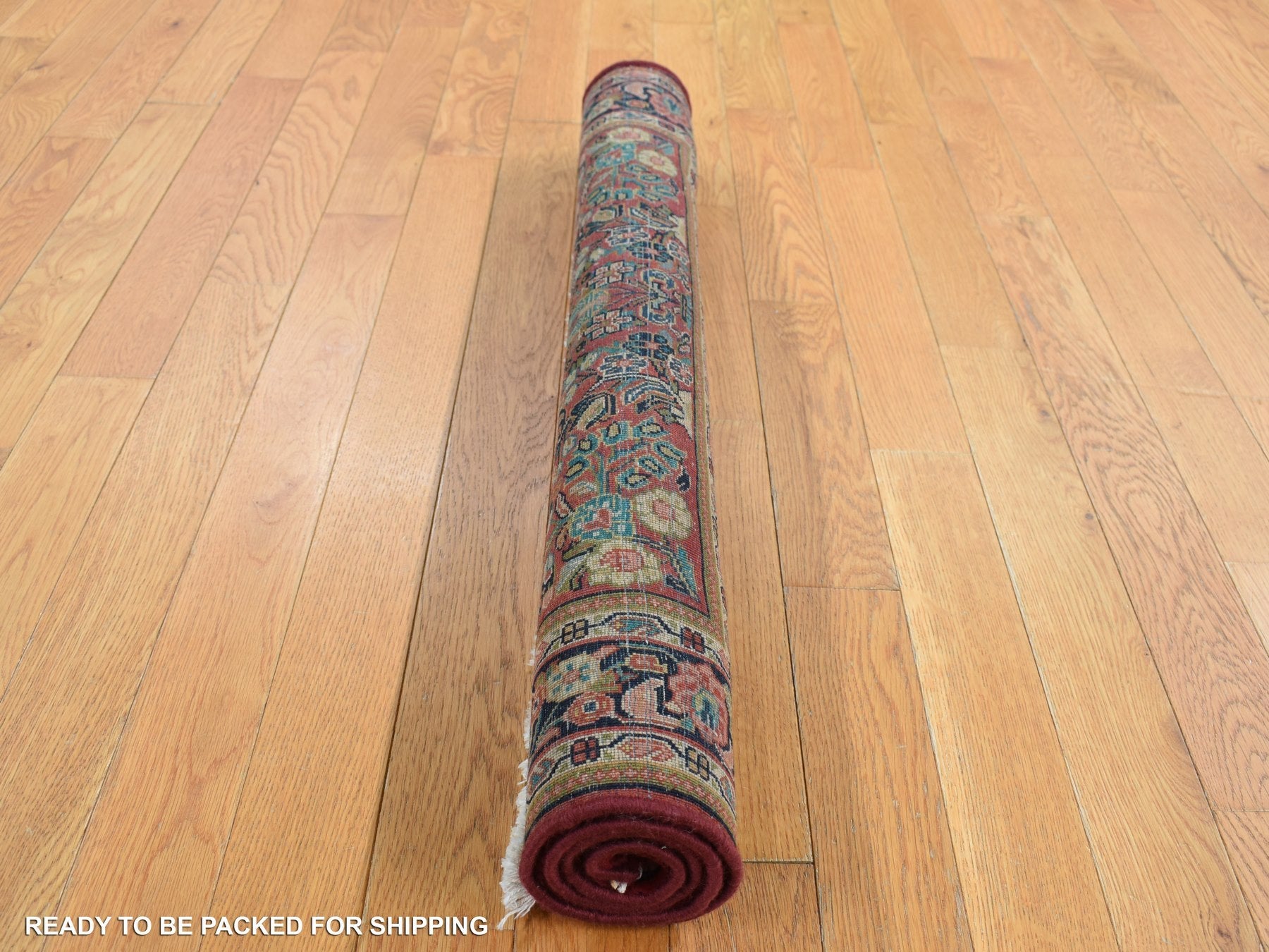 Sarouk Antique hand-knotted wool rug in Red, 3' x 3' — SKU O087640 (view 7)