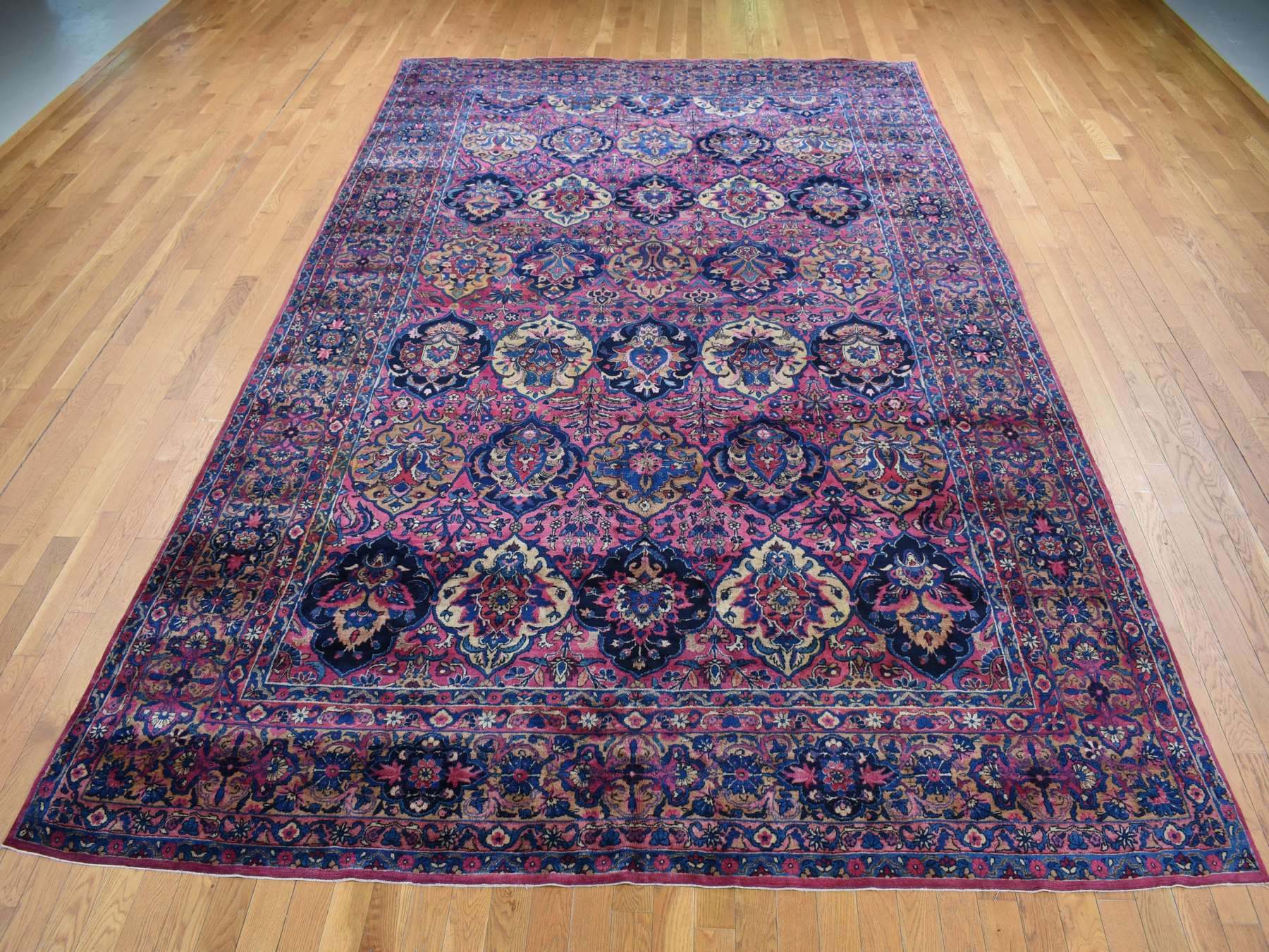 Sarouk Antique hand-knotted wool rug in Pink, 8'10" x 14'1" — SKU O087642 (view 2)