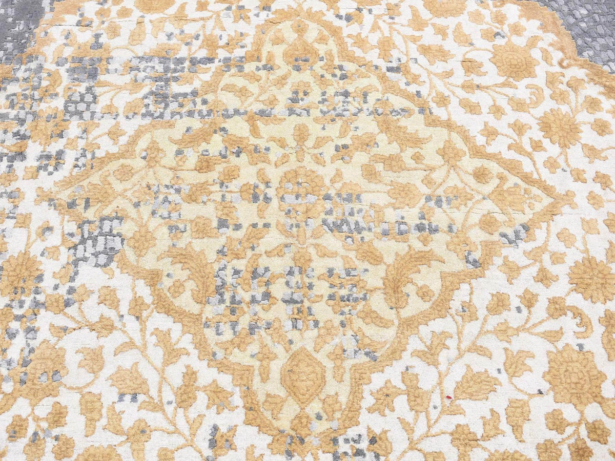 Transitional hand-knotted wool/silk rug in Gray, 12' x 15'1" — SKU O087645 (view 8)