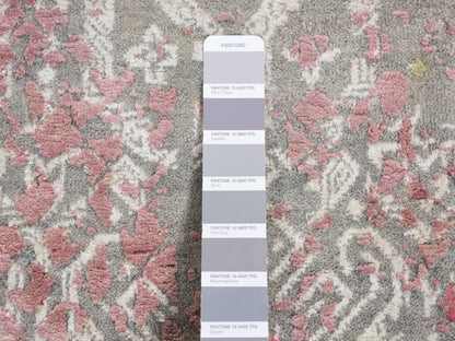 Modern / Contemporary hand-knotted silk rug in Gray, 12' x 15' — SKU O087647 (view 7)