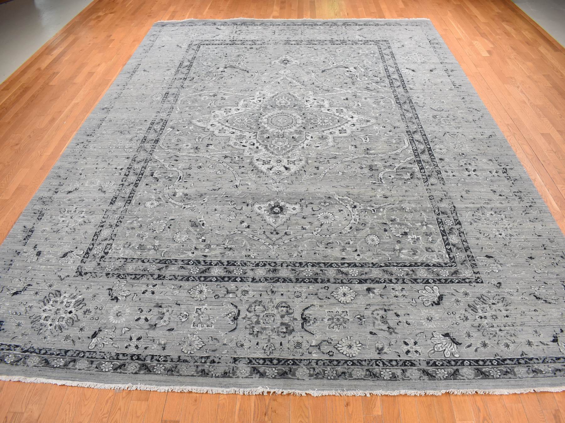 Transitional hand-knotted wool/silk rug in Gray, 12' x 15'5" — SKU O087648 (view 2)