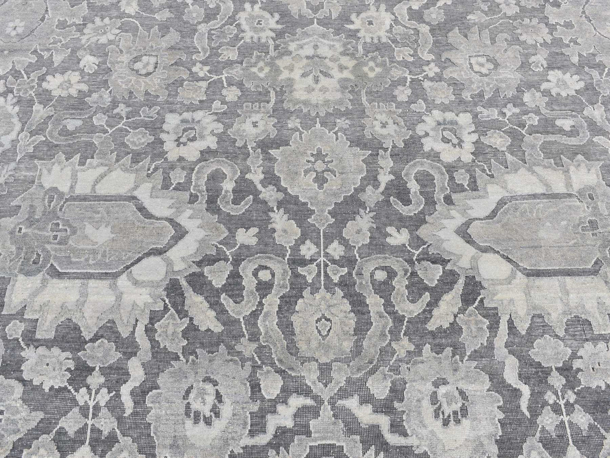 Oushak Modern / Contemporary hand-knotted wool/silk rug in Gray, 11'10" x 14'10" — SKU O087653 (view 8)