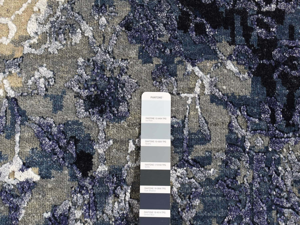 Transitional hand-knotted wool/silk rug in Blue, 12' x 14'9" — SKU O087667 (view 7)