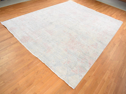 Modern / Contemporary hand-knotted wool/silk rug in Ivory, 12' x 15'3" — SKU O087674 (view 3)