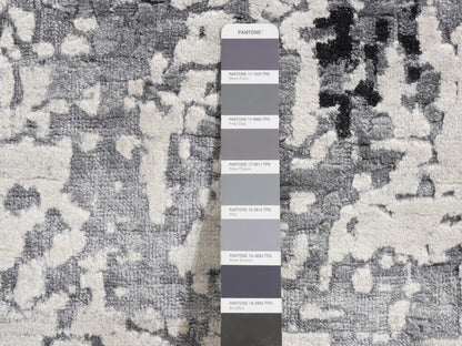 Modern / Contemporary hand-knotted wool/silk runner in Gray, 4'2" x 13'1" — SKU O087680 (view 6)