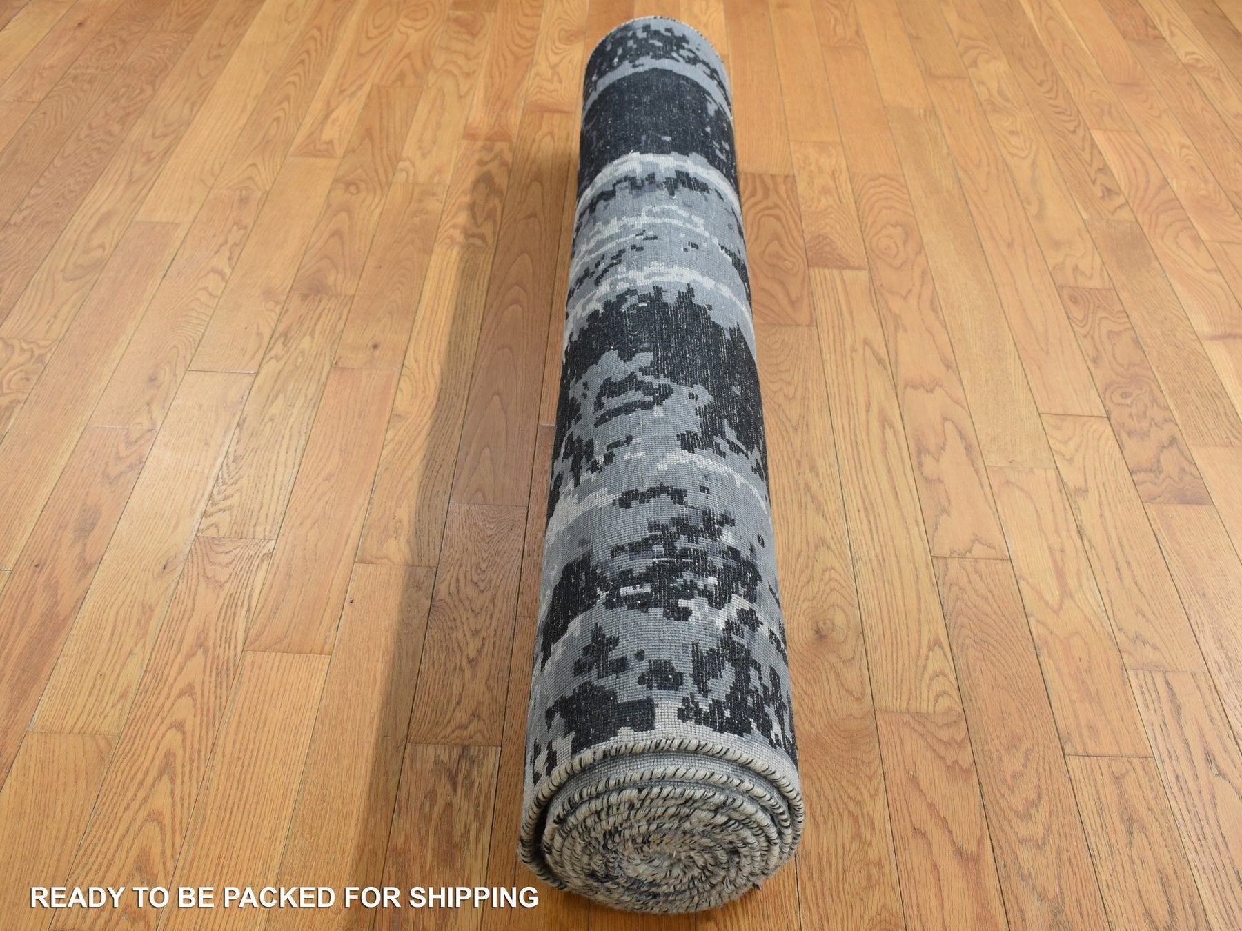 Modern / Contemporary hand-knotted wool/silk runner in Gray, 4'2" x 13'1" — SKU O087680 (view 8)