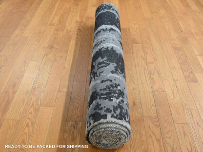 Modern / Contemporary hand-knotted wool/silk runner in Gray, 4'2" x 13'1" — SKU O087680 (view 8)